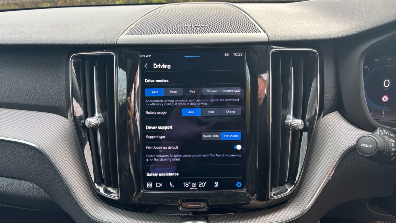 Volvo XC60 2.0 T6 [350] RC PHEV Plus Dark 5dr AWD Geartronic Estate